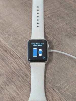 Apple Watch Series 2 38mm Aluminum Case White Sport Band .