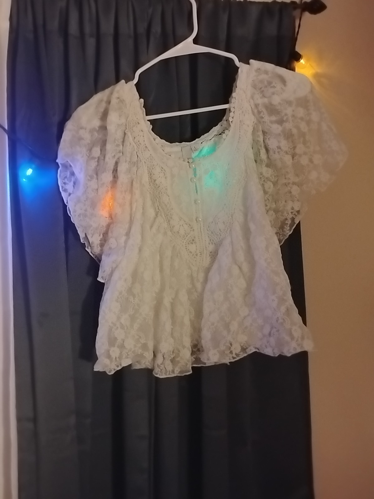Ezra- White Lace And Crochet Crop Top Size Large With Pearl Buttons.Short Sleeve