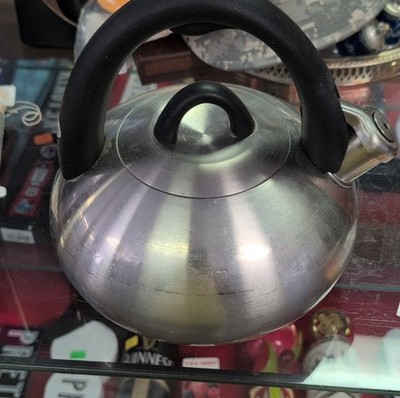 Calphalon Stainless Steel Tea & Whistling Kettle 1.9L Silver/Black 4402-20T