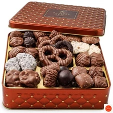Bonnie and Pop- Chocolate Gift Basket- Assorted Individually Wrapped Chocolates
