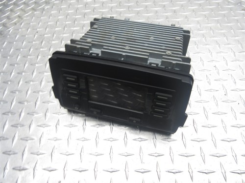 2009 06-13 Harley Street Glide FLHX OEM Radio 76000075 Stereo Head Unit Control