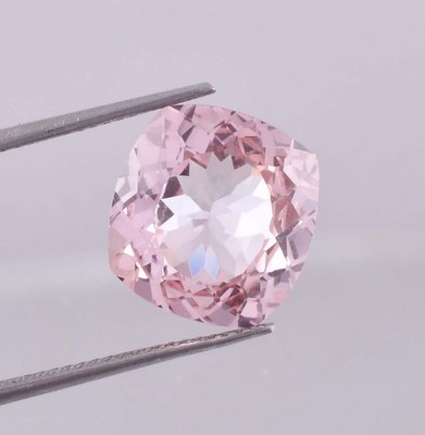 Flawless 13 x 13 mm Natural Peach Padparadscha Sapphire GIT Certified Gemstone