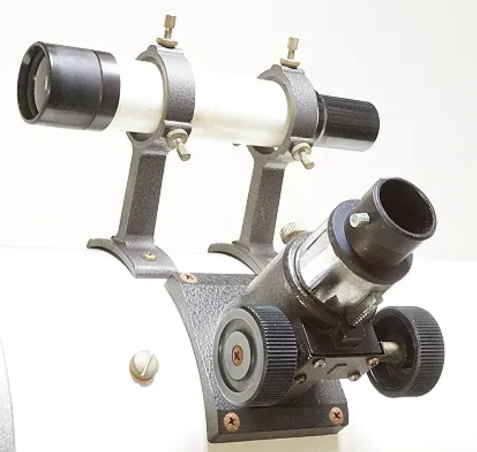 NYK Optical 150mm f/8 Newtonian Reflector Telescope with Mounting Rings Japan - Image 4 of 4