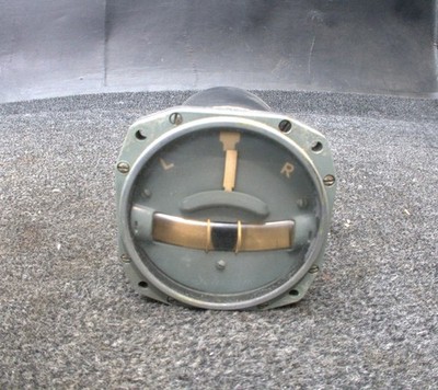 RARE EARLY Beechcraft Bonanza 35 Turn & Bank Indicator *Blue Face* 35-324304
