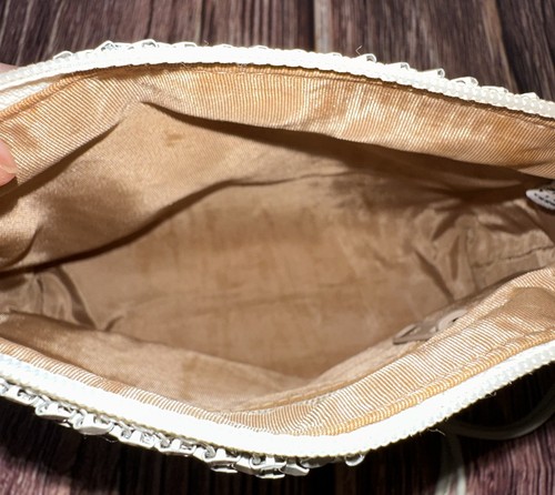 VINTAGE Whiting and Davis White Mesh Evening, Special Occasion, Sholder Bag - Picture 9 of 17