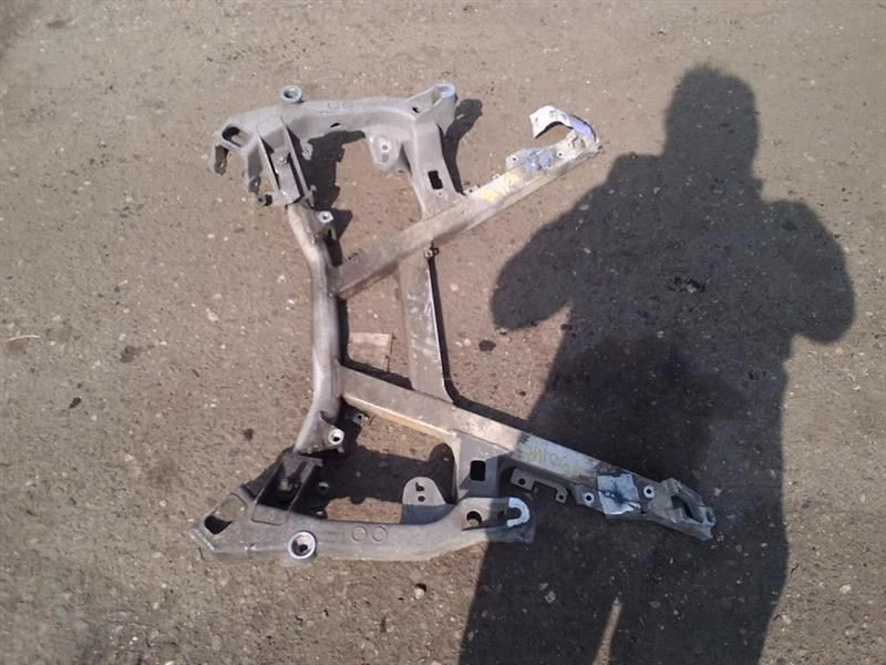 Cuadro delantero Crossmember/K para BMW 525i 271113 01-03 Foto 3 de 4