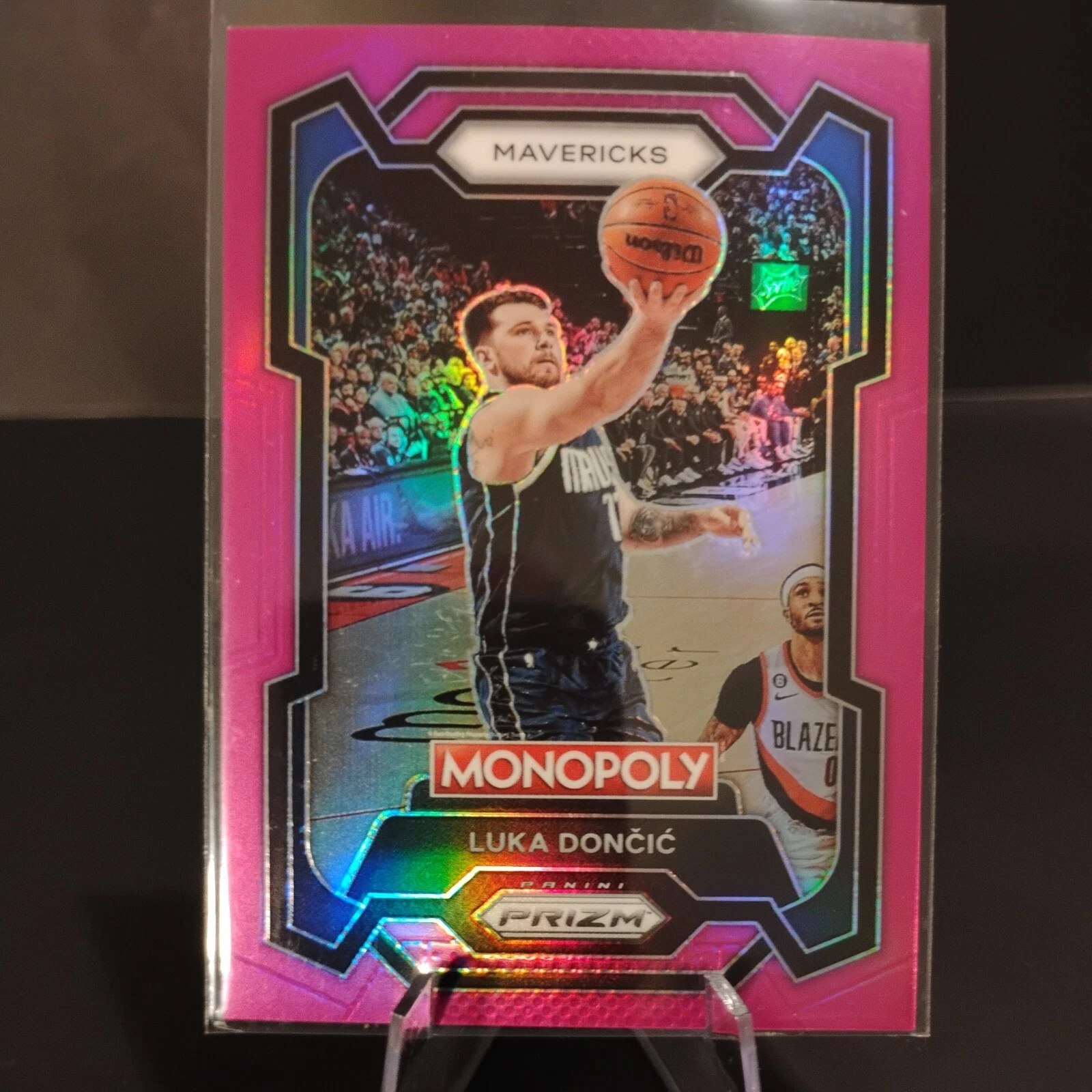 2023-24 Panini Prizm MONOPOLY PINK PRIZM REFRACTOR #22 LUKA DONCIC 145/149