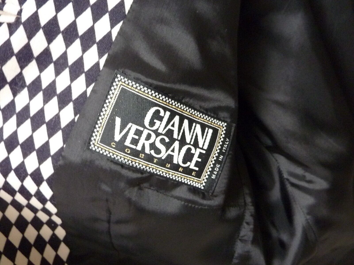 ブランド　GIANNI VERSACE $2,400 Vintage Gianni Versace Black White Harlequin