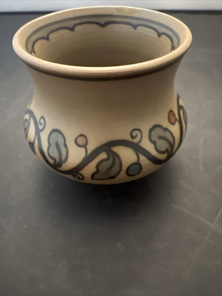 Bornholm Scandinavian Danish Pottery L Hjorth Vines Border Inside eBay