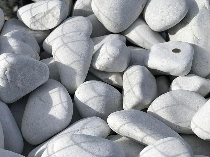 Galet marbre blanc 60/100 Abords&Paysages pour l'aménagement extérieur de jardin en Big Bag 350kg