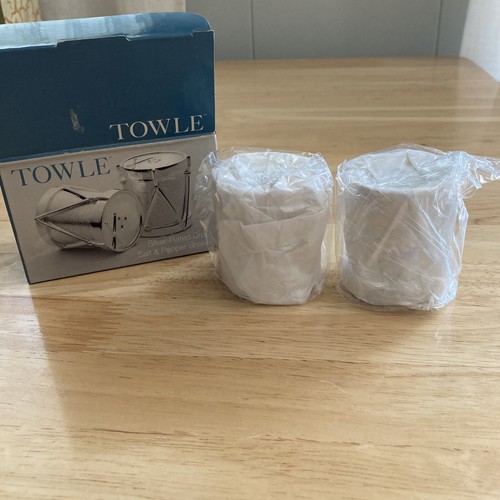 Towle Silver Plated Christmas Drums Salt & Pepper Shakers Unopened In Box NOS - Picture 7 of 10