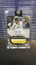 2025 topps transcendent manny machado patch auto /25