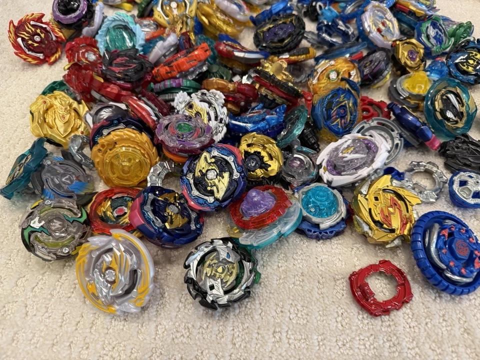HUGE 14 Pound Beyblade Lot TAKARA TOMY Metal Fusion Burst Blast - Image 2 of 4