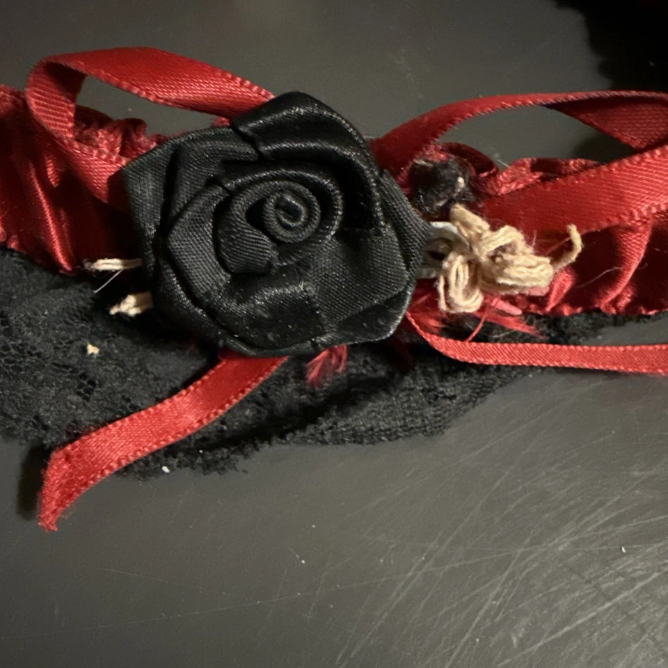 Liguero vintage Victoria’s Secret negro encaje rojo satinado rosa novia boda Y2K Foto 4 de 4