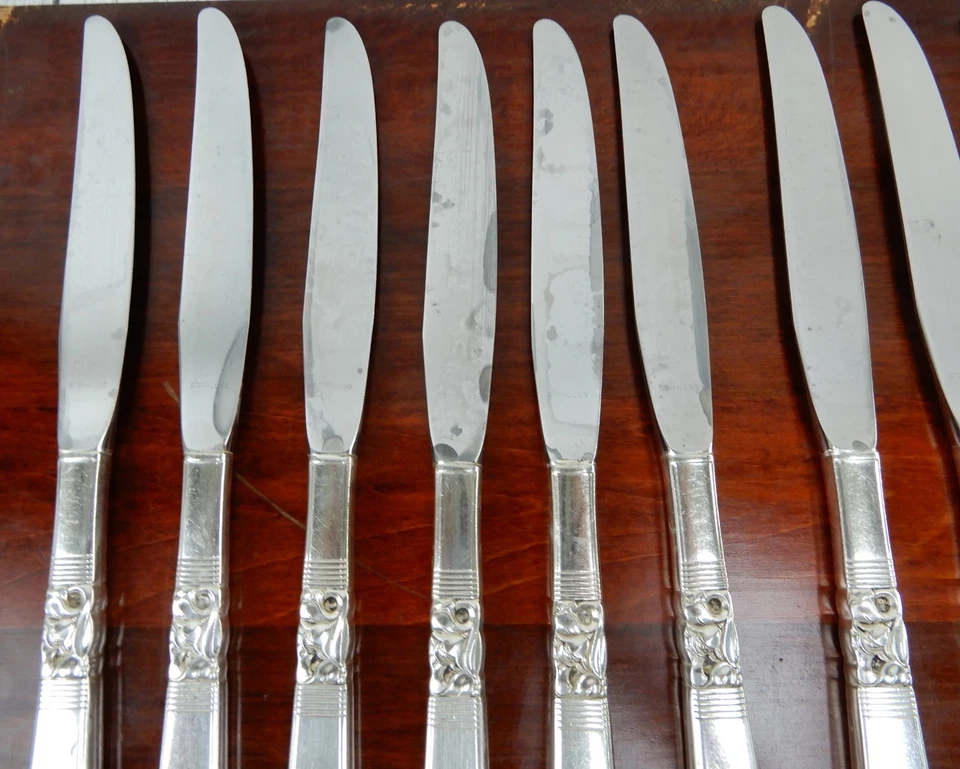 Vintage 68 piezas. Juego de cubiertos Community 1948 Morning Star con caja Foto 3 de 4