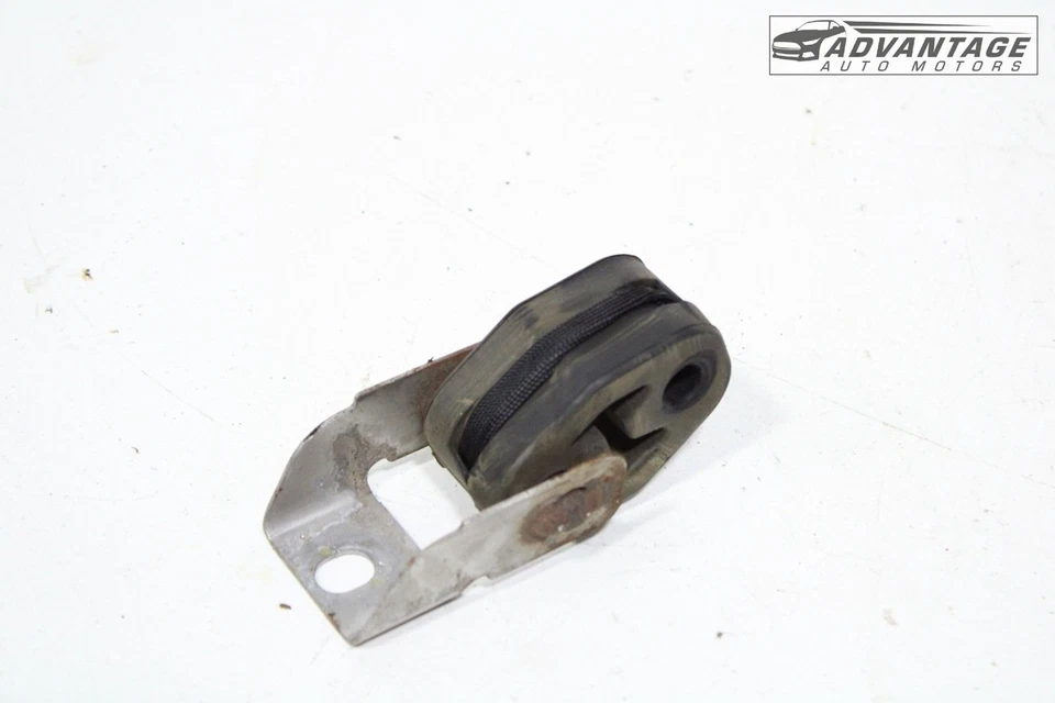 2015-2021 CHRYSLER 300 3,6 Л ЗАДНЯЯ ПРАВАЯ СТОРОНА ВЫХЛОПНОЙ ТРУБЫ ИЗОЛЯТОР ВЕШАЛКА OEM - Изображение 2 из 4