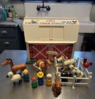 Vintage FisherPrice Little People Farm 915 - Various People and Animals - READ
