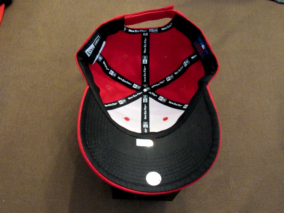 ROY HALLADAY PHILLIES BLUE JAYS HOF SIGNED AUTO NEW ERA PHILLIES CAP MLB BEAUTY - Image 3 of 4