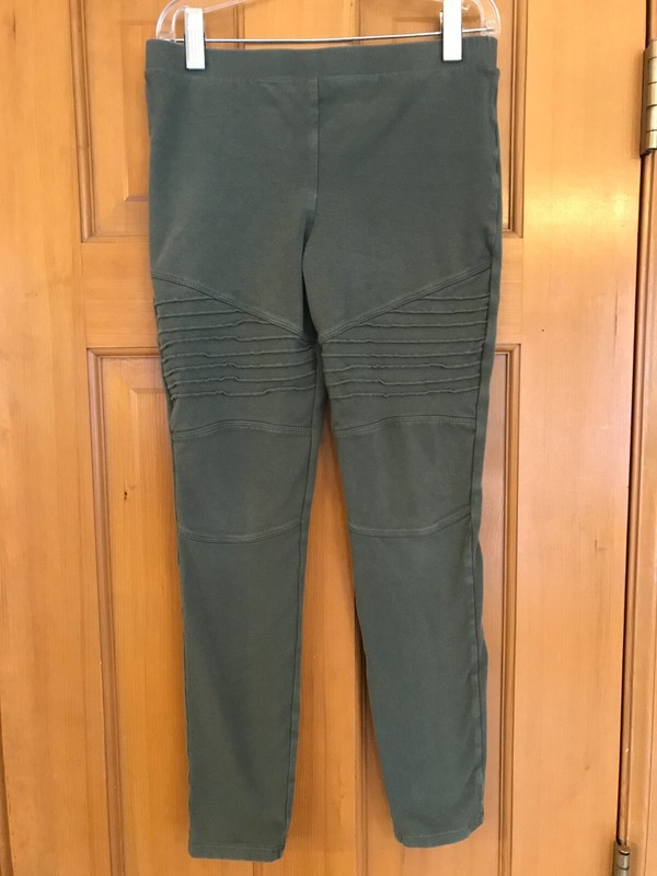 EUC Girls' Size 10-12 Art Class Green Leggings