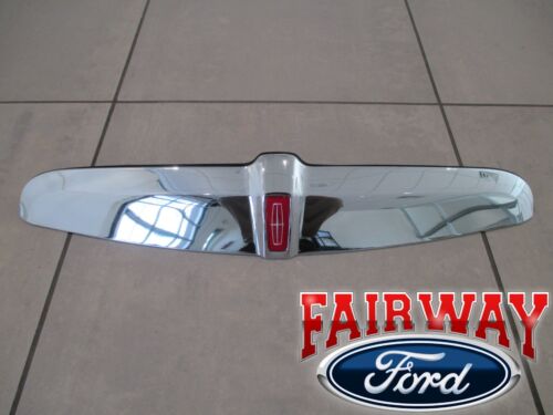 98 thru 02 Lincoln Town Car Chrome Grille Molding with Red Lincoln Emblem - NEW - Picture 1 of 8