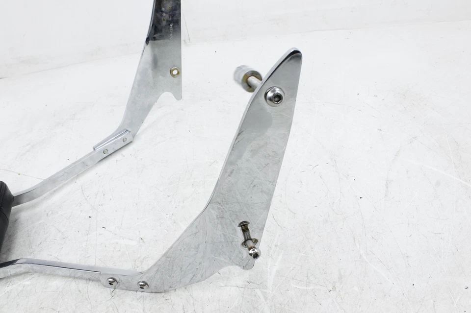 06-15 SUZUKI BOULEVARD M109 M109R RESPALDO BARRA SISSY Foto 4 de 4