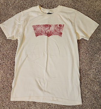 Levi's Strauss Logo Graphics T Shirt SMALL 100 Cotton