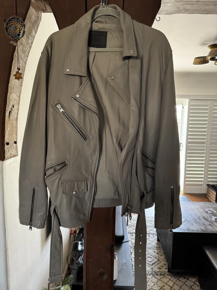 Chaqueta de cuero All Saints talla grande