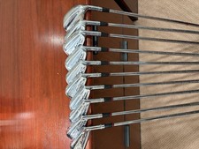 Ben Hogan Apex Iron Set 2-9, Equalizer, Sand Wedge 10 Clubs. Right Hand.