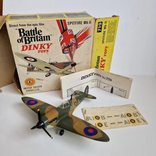 Battle of Britain Dinky Toys No. 719 Spitfire Mk II Diecast - Boxed Vintage