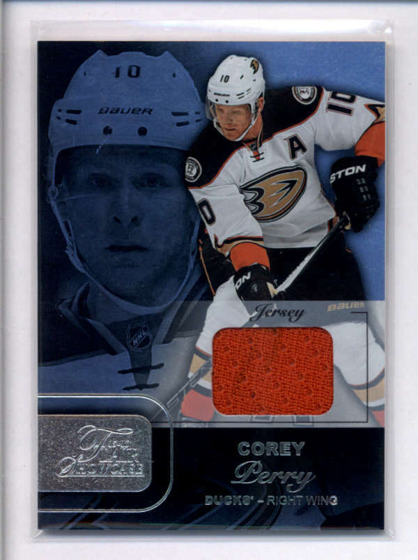 MAGLIA COREY PERRY 2015 16 FLEER SHOWCASE FILA 1 POSTO 2 GIOCO USATA INDOSSATA AJ8821