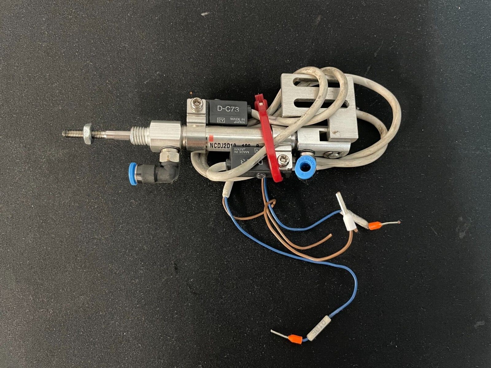SMC NCDJ2D10-100-B Cylinder w/ 2x D-C73 Sensor