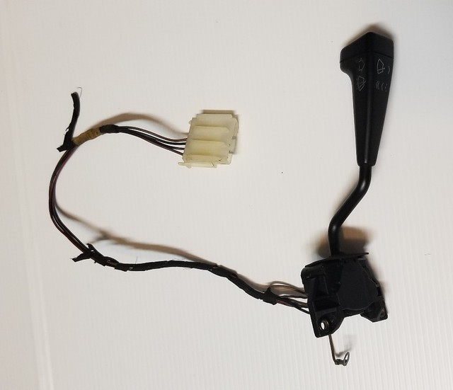 BMW E30 3 Series Windshield Wiper Switch Control Stalk non Air Bag OEM