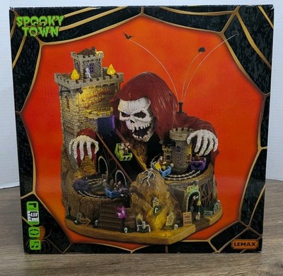 Lemax Spooky Town- Phantom Castle Ride 45216 - Sights & Sounds 2024 Repair 