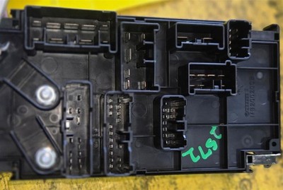 Used Fuse Box Engine fits: 2018 Subaru Forester engine compartment 2.5 Grade A