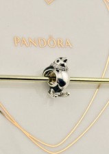 New 100% Genuine Authentic Pandora Black Enamel Skiing Penguin Charm 792988C01