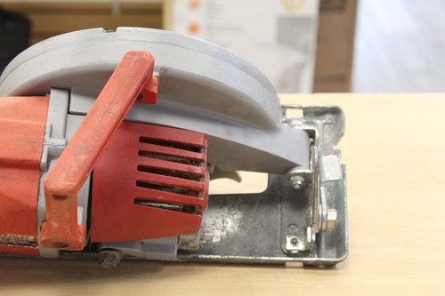 Milwaukee 6377 7-1/4'' sega circolare a vite senza fine *usato* SPEDIZIONE GRATUITA - Foto 3 di 7