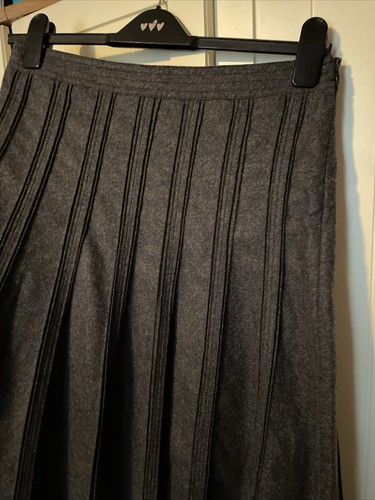 LUISA CERANO Grey Virgin Wool Blend A-Line Lined Knee Length Skirt Size 12 - Picture 5 of 8