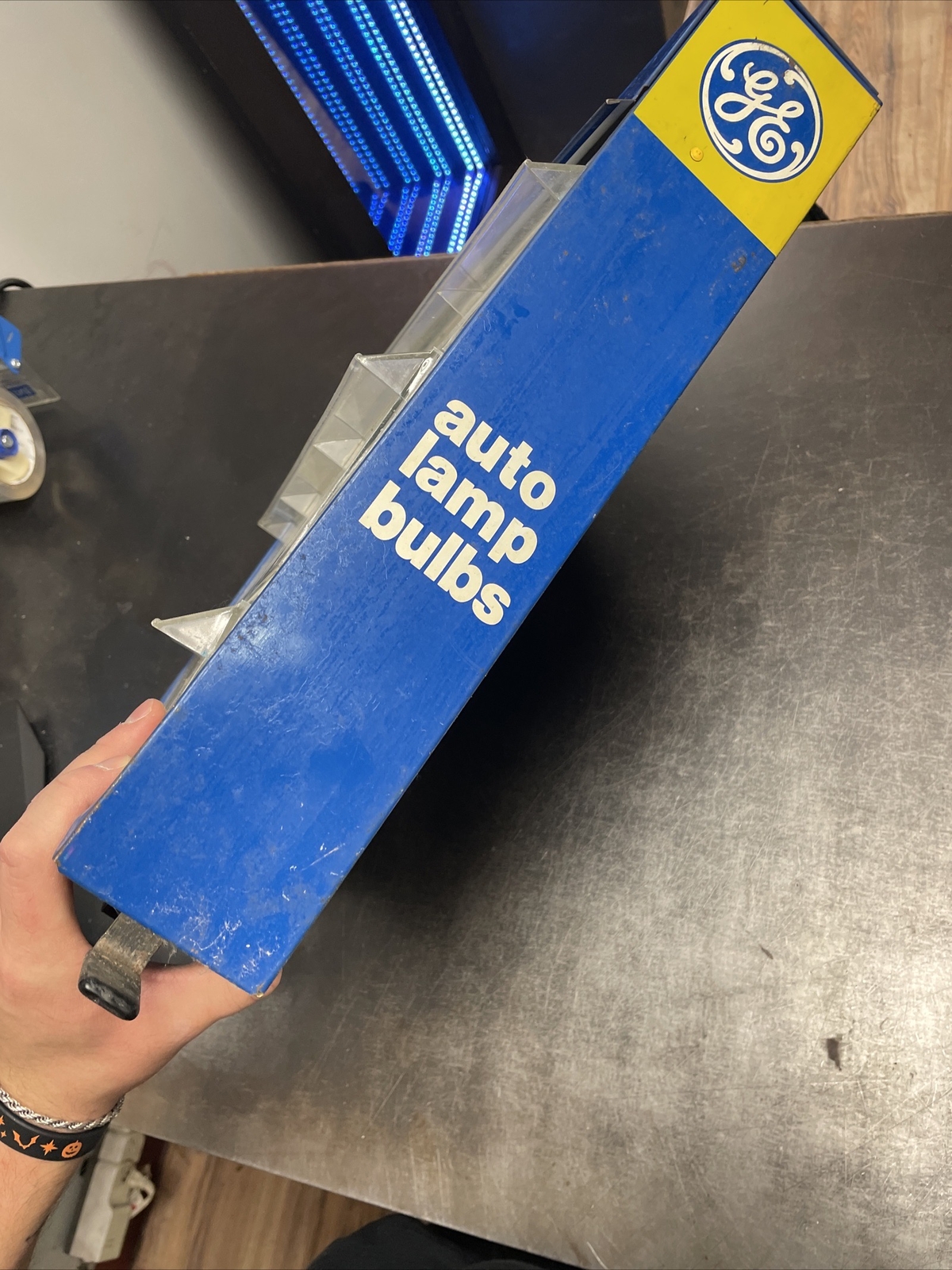 AS IS Vintage GE Auto Lamp Bulbs Store Display Chest Holder