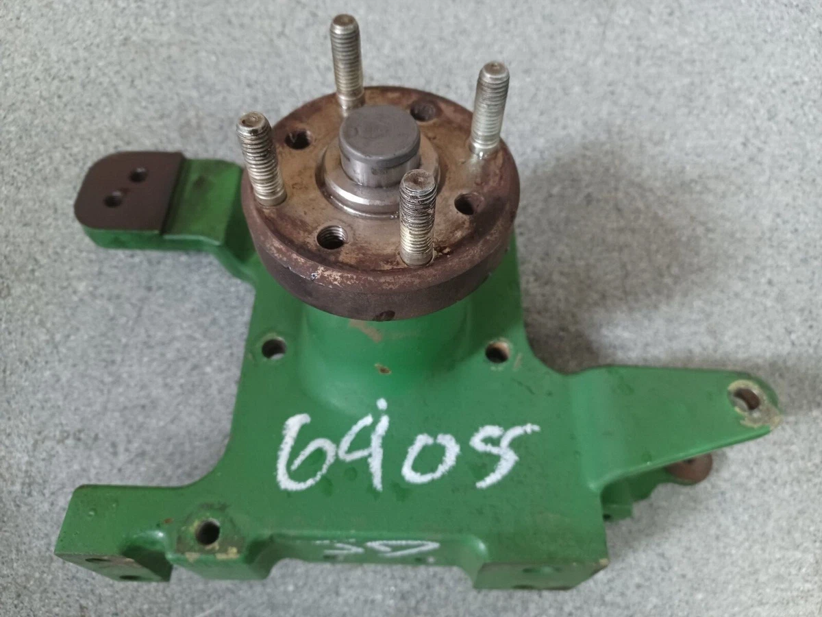 L111294 JOHN DEERE 6405 6410 6605 FAN BRACKET ASSEMBLY | eBay