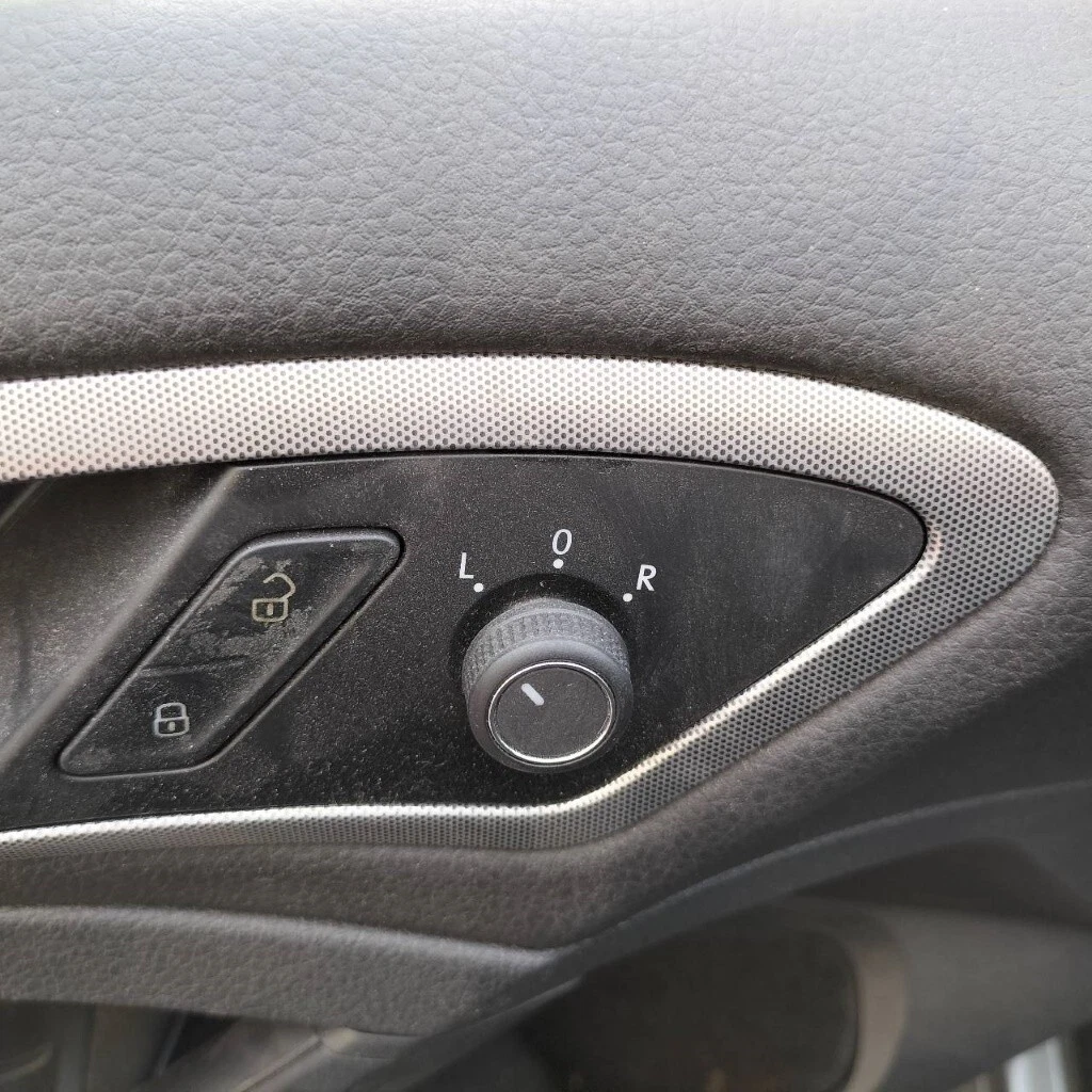 5G0809909GRU TANKDECKEL FÜR VOLKSWAGEN GOLF VII LIM. 1.0 TSI keisukekanda しろくま帽子 ピンク