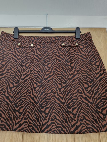 Nwt brown animal print mini skirt size 20 Love &Roses Lipsy - Picture 4 of 4