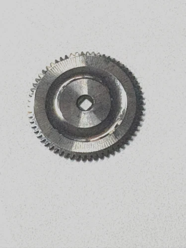 HAMILTON 16 SIZE POCKETWATCH RATCHET WHEEL --- SQUARE HOLE ------D- 292