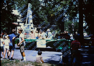 1966 35mm Slide Cass County Indiana Parade Boone Township 4H Float #13268