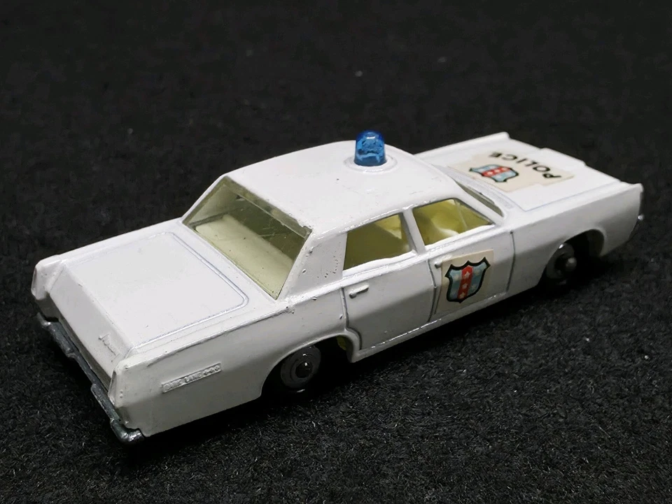 Matchbox 1-75 Regular Wheels #55 Police Car with Original E4 Box w/ Blue Light - Image 3 of 4