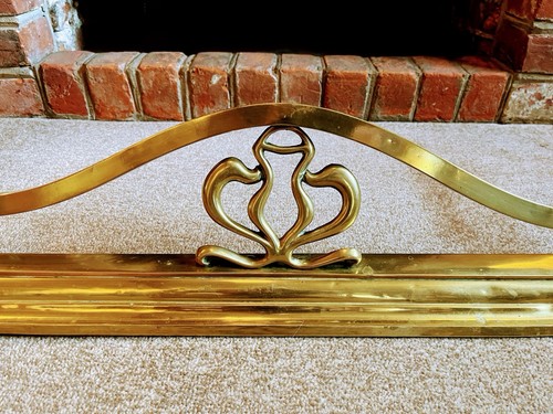 Vintage verzierter Jugendstil Messing Feuerschutzblech - Bild 2 von 12