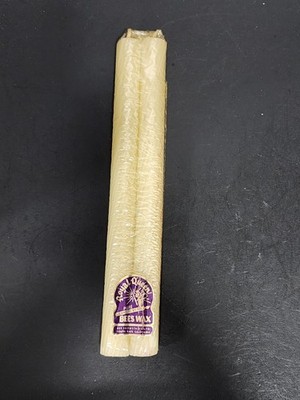 Vintage Royal Queen Pure Bees Wax Candles Sticks Ridged Light Yellow NOS Bee