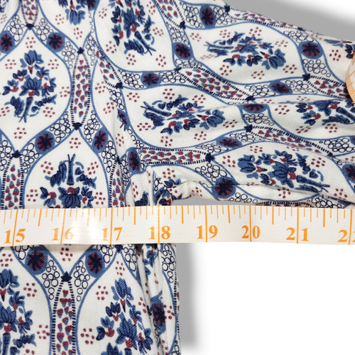 EUC Boden Classic Floral Medallion Graphic Henley Blouse Top Sz. 6 Blue White - Picture 9 of 12