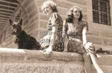 WW2 Picture Photo Eva Braun with her sister 5937