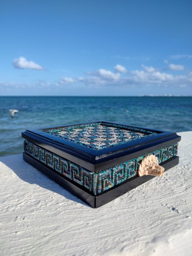 Wood Chess Set Mayan Art Handmade Artesanias Mexicanas Aztec Art 7.5*7.5" - Picture 4 of 11