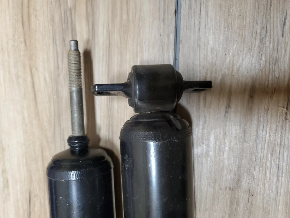 PAR Nuevos Amortiguadores Delanteros AcDelco Para Chevy S10 Blazer GMC S15 Jimmy Sonoma Foto 4 de 4